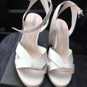 Tahari Shoe